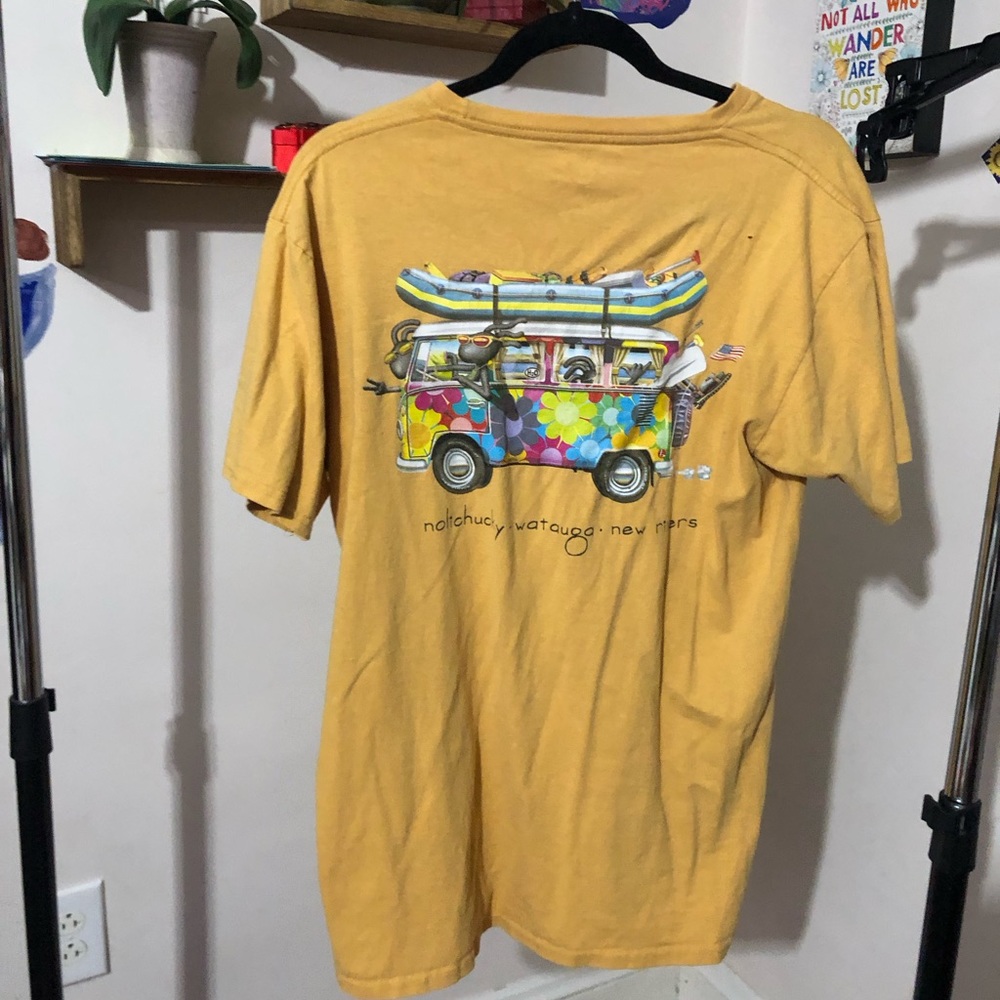 Yellow tee - Picture 2 of 3
